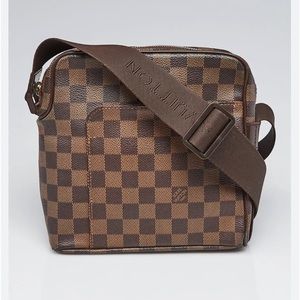 Louis Vuitton 2008 Olaf Shoulder Bag